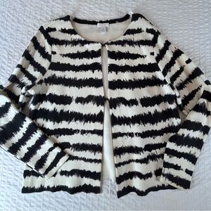 Chicos 2 M black white zebra sweater jacket single closure